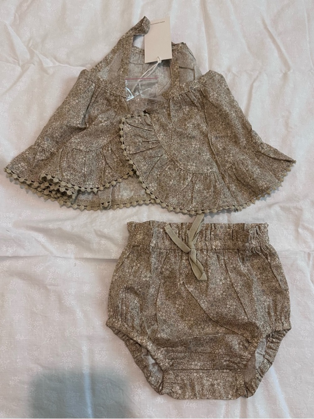 Jamie Kay Chloe Floral Zoe Set - Picture 3 of 3